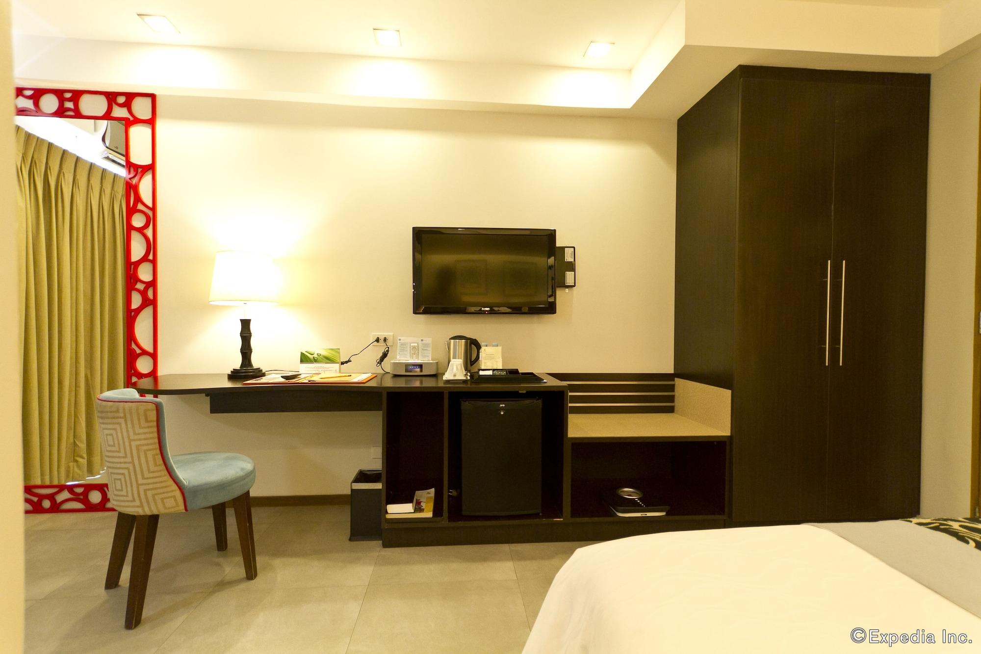 St Mark Hotel Себу Экстерьер фото