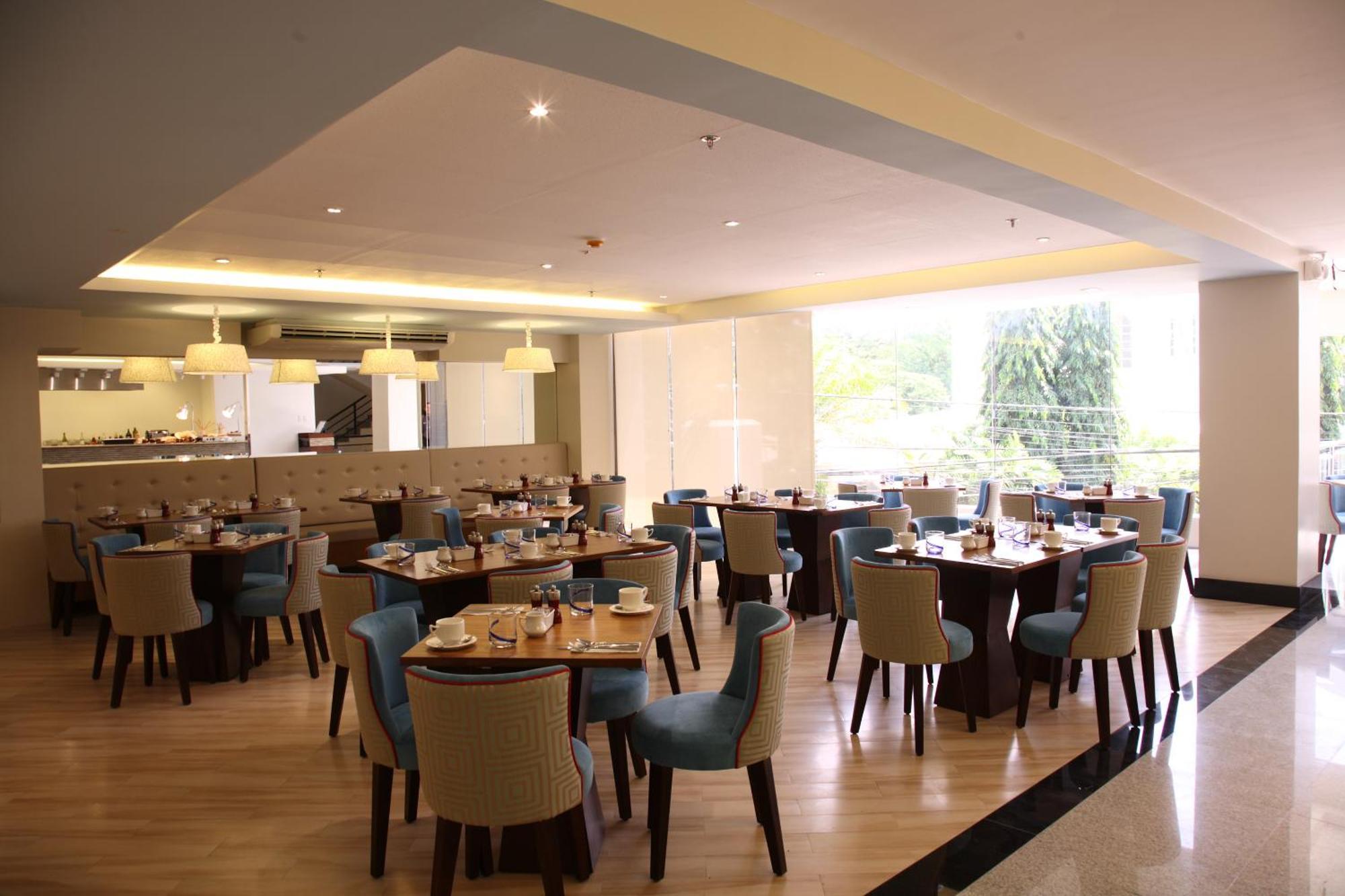 St Mark Hotel Себу Экстерьер фото